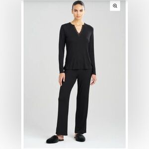 NATORI women’s black modal blend pajama set with lace size small